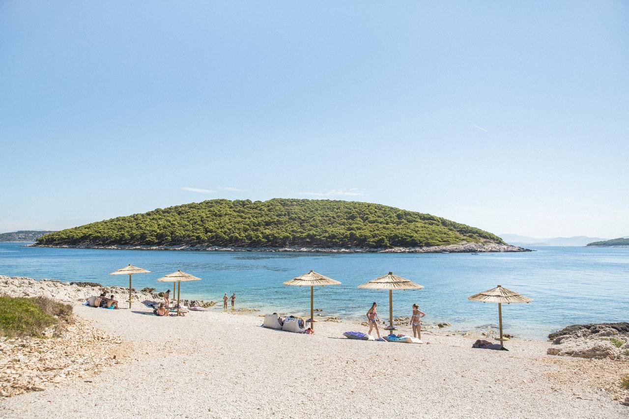 O-Tents By Obonjan Island Resort Esterno foto